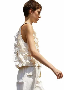 ULI SCHNEIDER, ausgefallenes Capri-Top mit Lasercut-Details