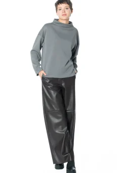 ULI SCHNEIDER, ausgestellte Tec-Lederhose in Espresso